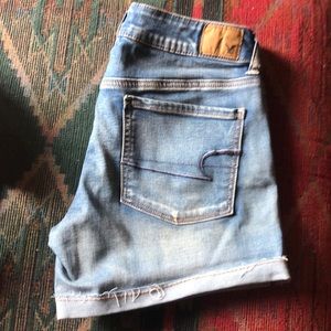 Jean shorts AE size 8